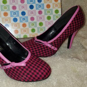 Michael Antonio Pink Plaid Pumps